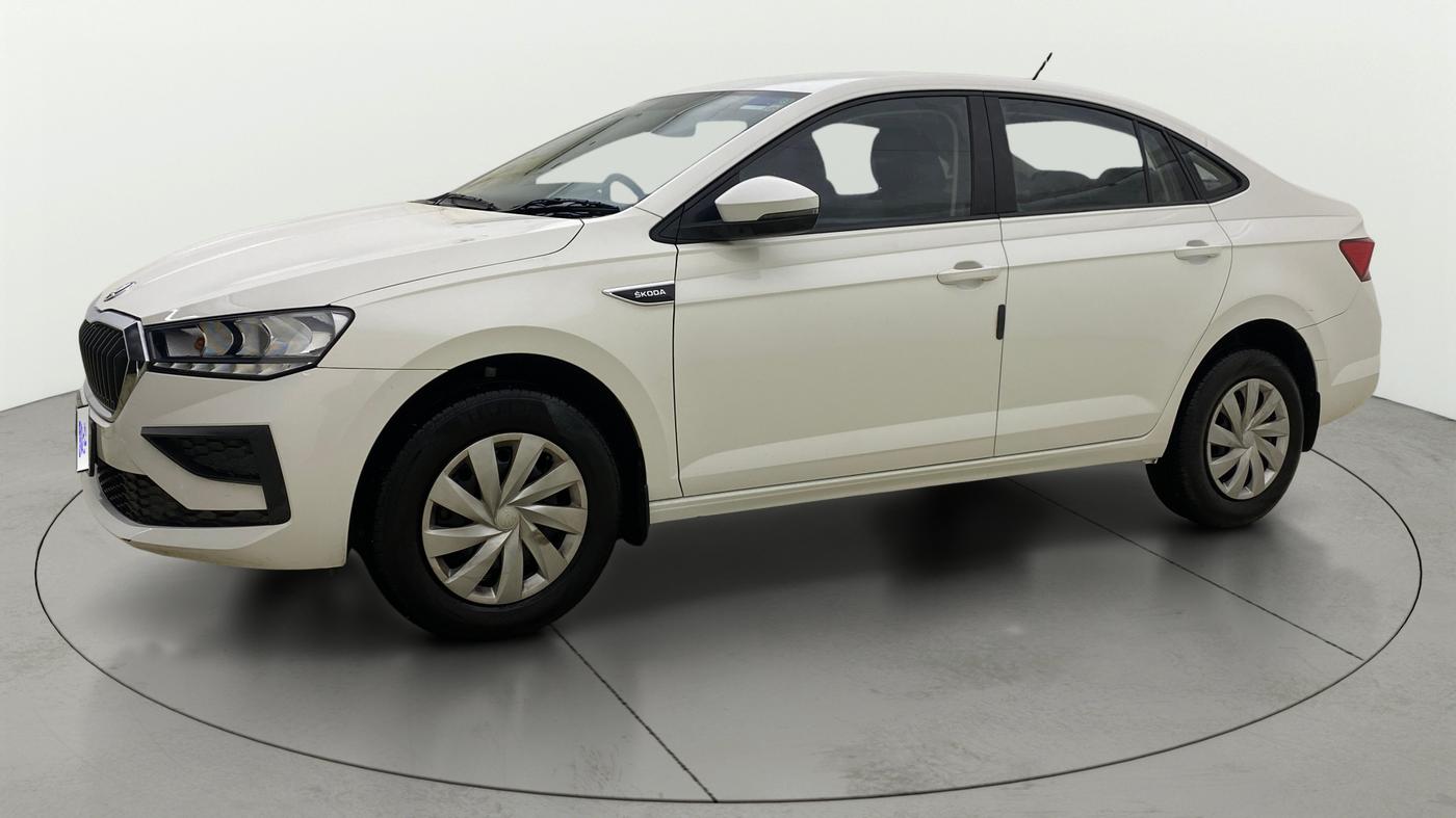 2024 Skoda SLAVIA ACTIVE 1.0L TSI MT, Petrol, Manual, 32,819 km, Left Front Diagonal