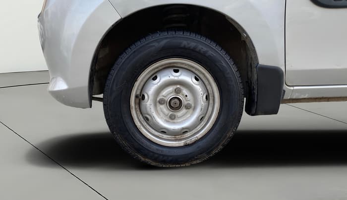 2013 Maruti Alto LX, Petrol, Manual, 55,054 km, Left Front Wheel