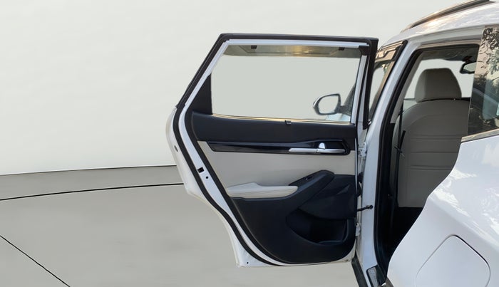 2019 KIA SELTOS HTX 1.5 PETROL, Petrol, Manual, 65,003 km, LHS Rear Door