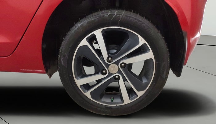 2020 Tata ALTROZ XZ PETROL, Petrol, Manual, 66,605 km, Left Rear Wheel