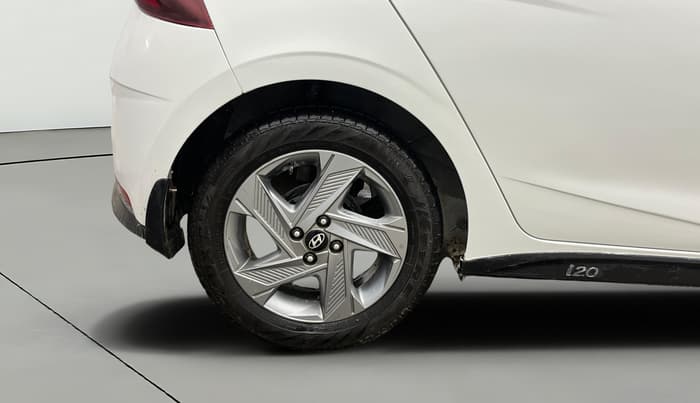 2022 Hyundai NEW I20 SPORTZ 1.5 MT, Diesel, Manual, 69,739 km, Right Rear Wheel