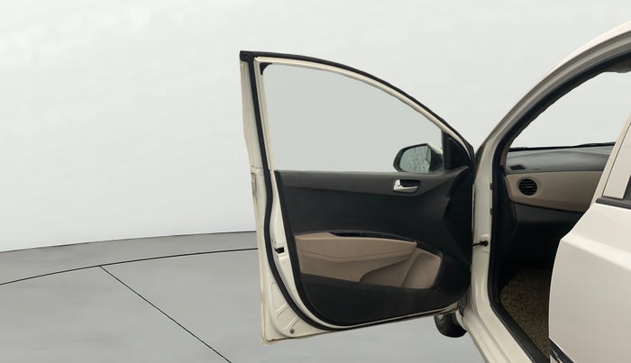 2017 Hyundai Grand i10 SPORTZ 1.2 KAPPA VTVT, Petrol, Manual, 50,031 km, LHS Front Door