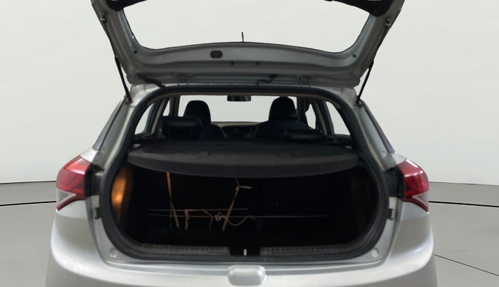 2016 Hyundai Elite i20 ASTA 1.2 (O), Petrol, Manual, 82,580 km, Boot Open Zoomed View