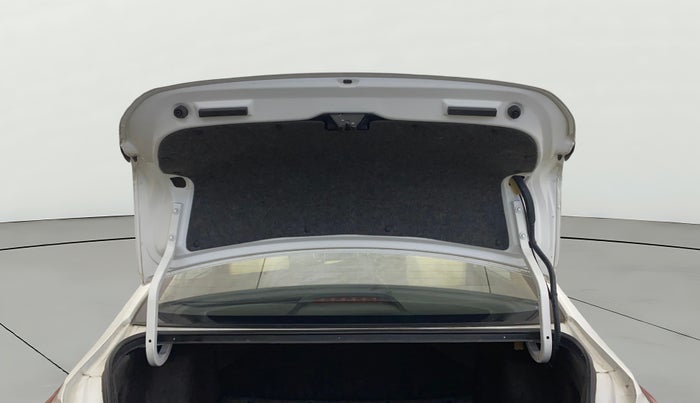 2022 Honda City 1.5L I-VTEC V CVT 5TH GEN, Petrol, Automatic, 59,498 km, Boot Door Open