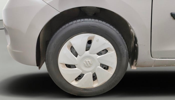 2015 Maruti Celerio VXI, CNG, Manual, 68,757 km, Left Front Wheel
