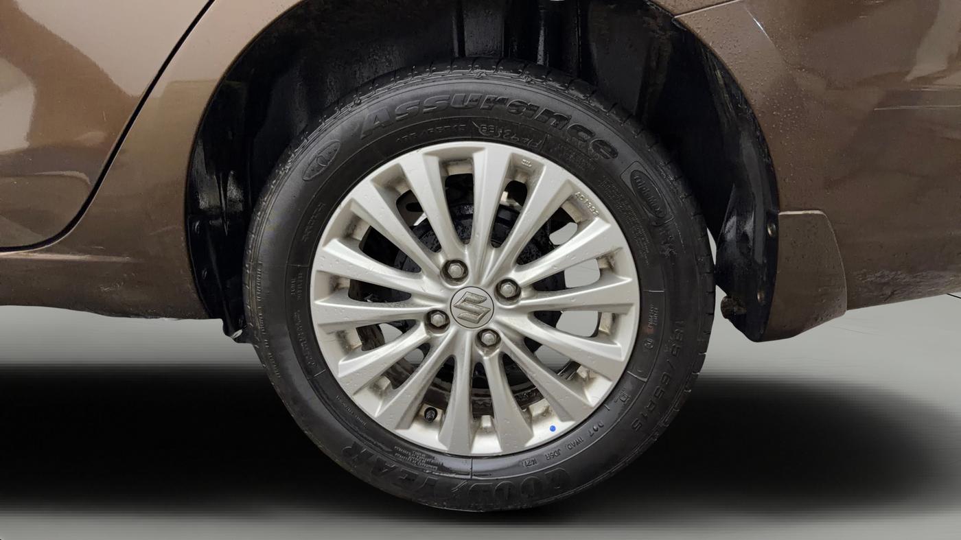 2021 Maruti Ciaz ZETA AT 1.5  SHVS PETROL, Petrol, Automatic, 44,799 km, Left Rear Wheel