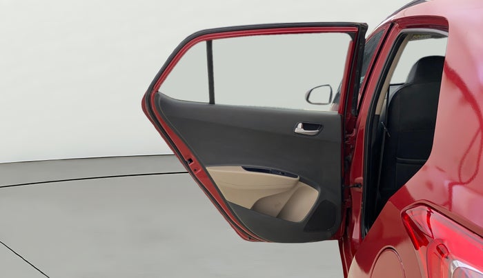 2017 Hyundai Grand i10 SPORTZ (O) AT 1.2 KAPPA VTVT, Petrol, Automatic, 69,552 km, LHS Rear Door