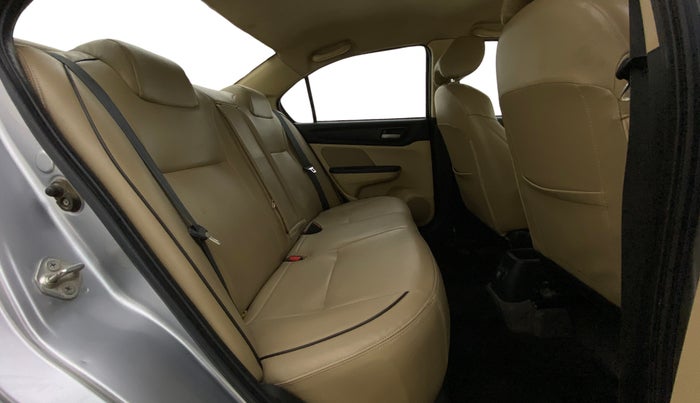 2019 Honda Amaze 1.2L I-VTEC V, Petrol, Manual, 1,30,757 km, Right Side Rear Door Cabin