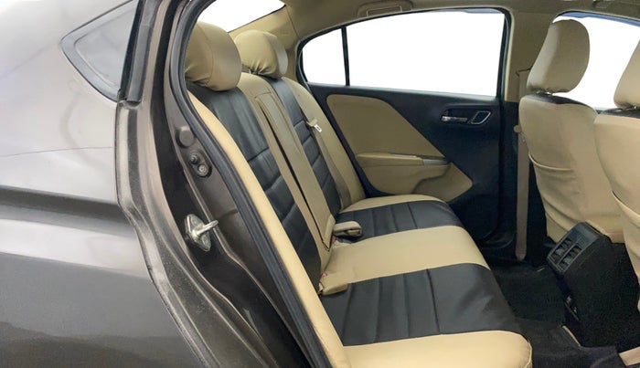 2018 Honda City 1.5L I-VTEC ZX CVT, Petrol, Automatic, 87,202 km, Right Side Rear Door Cabin