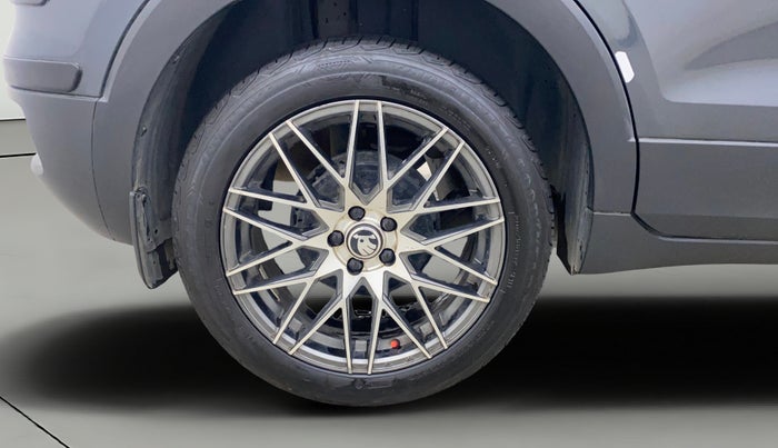 2022 Skoda KUSHAQ AMBITION 1.0L TSI MT, Petrol, Manual, 31,715 km, Right Rear Wheel