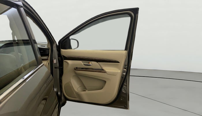 2020 Maruti Ertiga ZXI SHVS, Petrol, Manual, 92,361 km, RHS Front Door