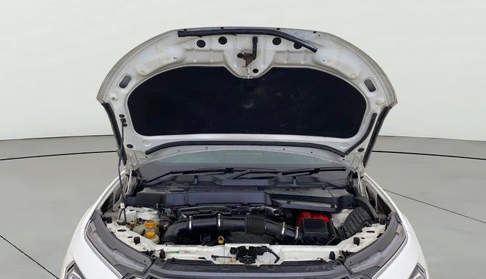 2021 Tata Safari XM, Diesel, Manual, 60,068 km, Open Bonet