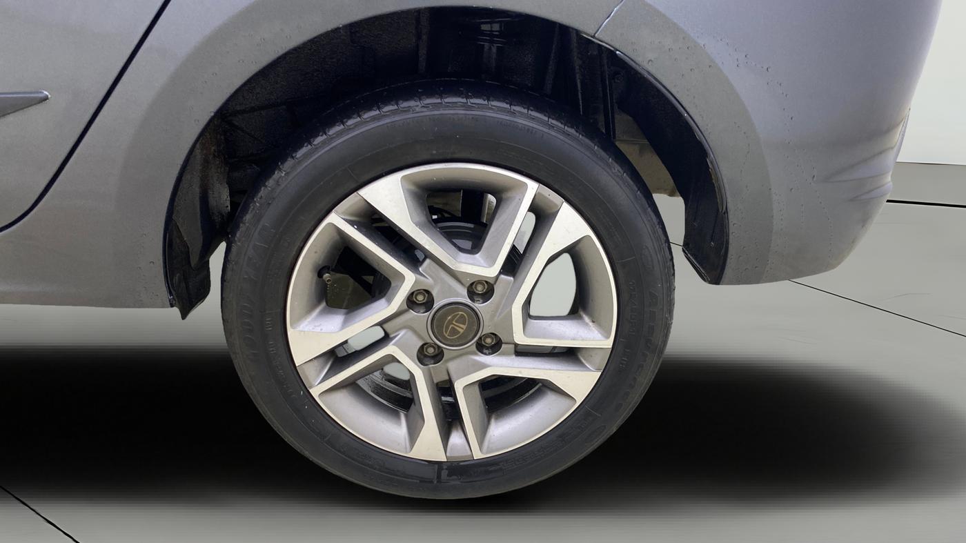 2023 Tata TIGOR XZ PLUS PETROL, Petrol, Manual, 44,430 km, Left Rear Wheel