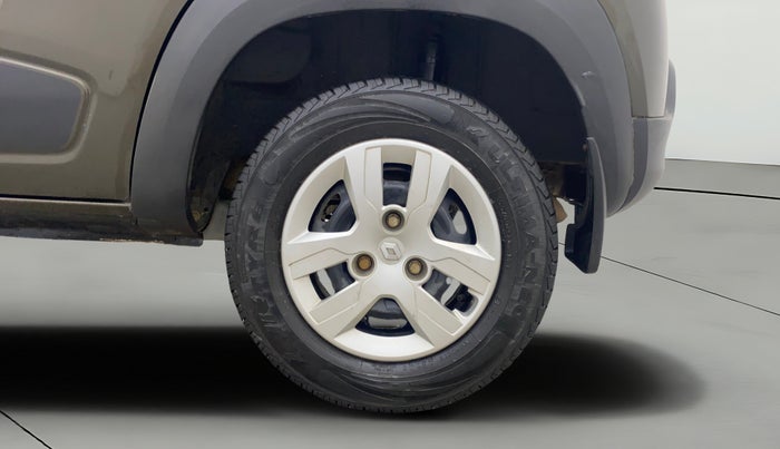 2018 Renault Kwid RXL, Petrol, Manual, 26,204 km, Left Rear Wheel