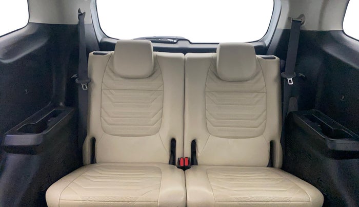 2022 KIA CARENS LUXURY PLUS 1.4 PETROL 7 STR, Petrol, Manual, 29,070 km, Third Seat Row ( optional )