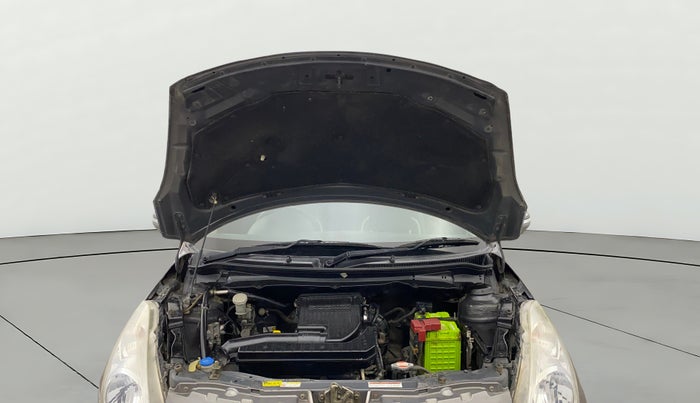 2015 Maruti Swift VXI, Petrol, Manual, 86,175 km, Open Bonet