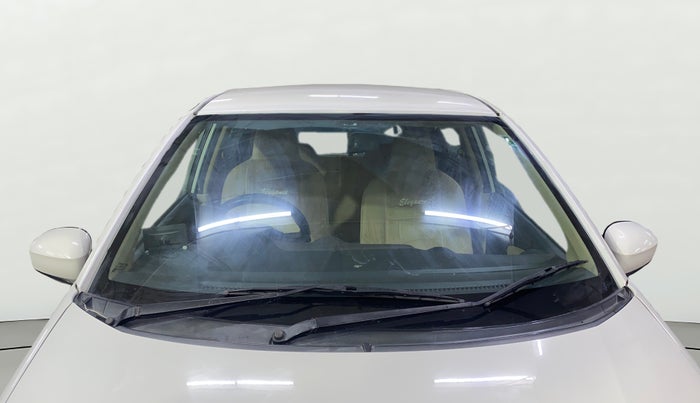 2013 Honda Brio VX AT, Petrol, Automatic, 97,665 km, Front Windshield