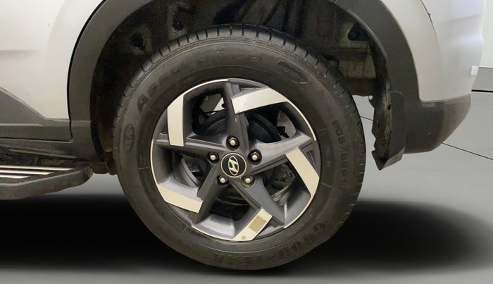 2021 Hyundai VENUE S+ 1.2, Petrol, Manual, 22,786 km, Left Rear Wheel