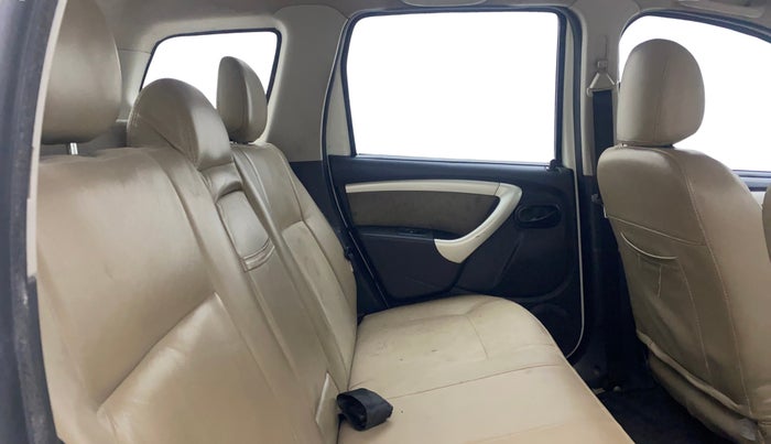 2013 Renault Duster 85 PS RXL DIESEL, Diesel, Manual, 1,07,789 km, Right Side Rear Door Cabin
