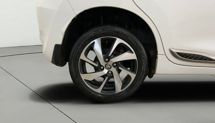 2022 Toyota Glanza G, Petrol, Manual, 40,969 km, Right Rear Wheel