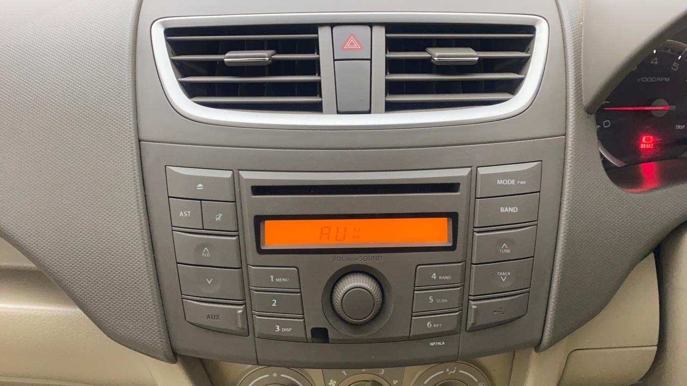 2013 Maruti Ertiga VXI, Petrol, Manual, 1,12,409 km, Air Conditioner