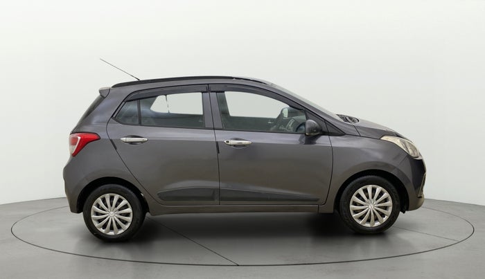 2016 Hyundai Grand i10 SPORTZ 1.1 CRDI, Diesel, Manual, 1,28,999 km, Right Side View