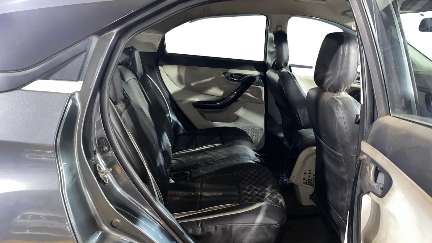 2022 Tata NEXON XZ PLUS PETROL, CNG, Manual, 1,05,744 km, Right Side Rear Door Cabin