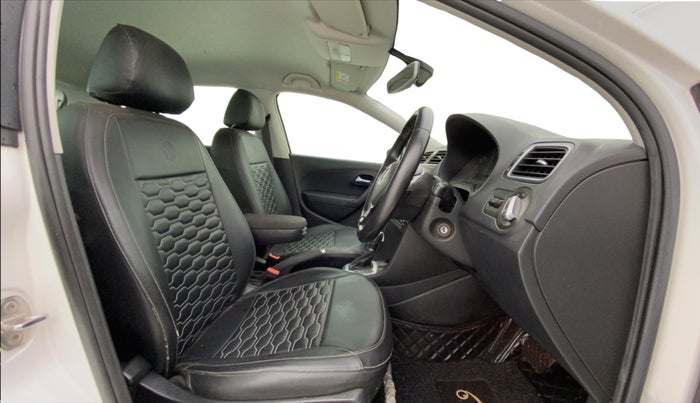 2021 Volkswagen Polo HIGHLINE PLUS 1.0L TSI AT, Petrol, Automatic, 96,181 km, Right Side Front Door Cabin