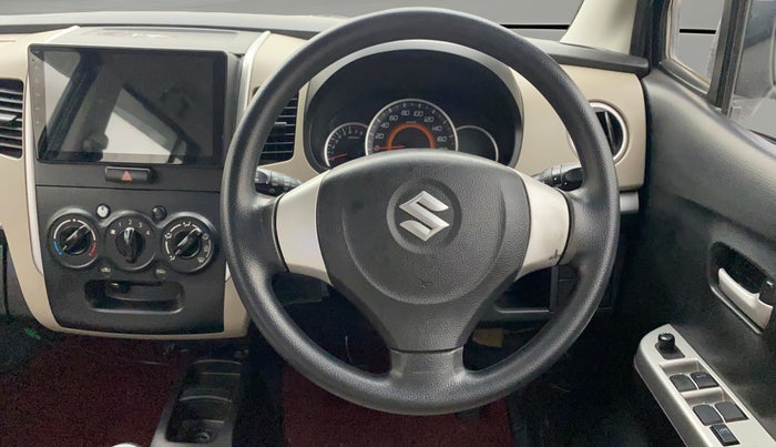 2015 Maruti Wagon R 1.0 VXI, Petrol, Manual, 1,32,558 km, Steering Wheel Close Up