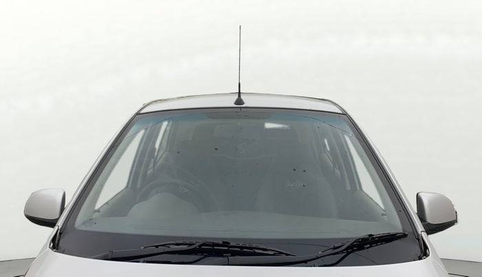 2014 Hyundai i10 SPORTZ 1.1, Petrol, Manual, 1,11,771 km, Front Windshield