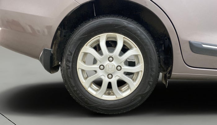 2014 Honda Amaze 1.2L I-VTEC VX AT, Petrol, Automatic, 42,707 km, Right Rear Wheel