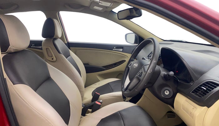 2016 Hyundai Verna 1.6 VTVT SX AT, Petrol, Automatic, 60,245 km, Right Side Front Door Cabin