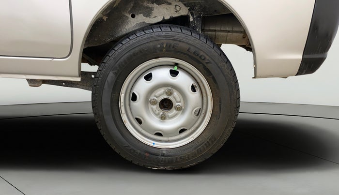 2017 Maruti Eeco 5 STR WITH A/C+HTR, Petrol, Manual, 12,281 km, Left Rear Wheel