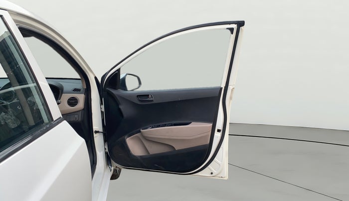 2015 Hyundai Grand i10 MAGNA 1.2 KAPPA VTVT, Petrol, Manual, 58,259 km, RHS Front Door