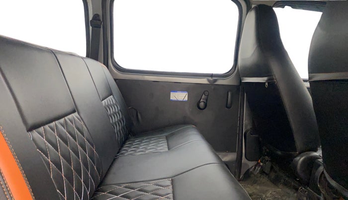 2020 Maruti Eeco 5 STR, Petrol, Manual, 96,092 km, Right Side Rear Door Cabin