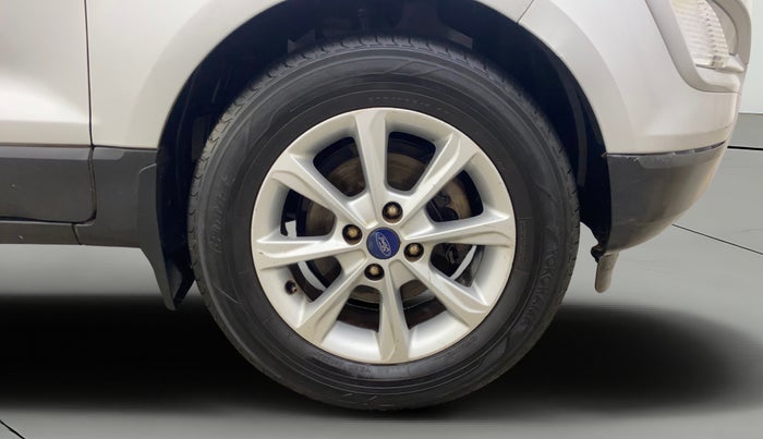 2018 Ford Ecosport TITANIUM 1.5L DIESEL, Diesel, Manual, 1,05,406 km, Right Front Wheel