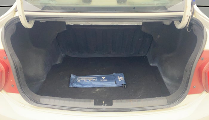 2015 Hyundai Xcent S 1.2, Petrol, Manual, 11,524 km, Boot Open Zoomed View