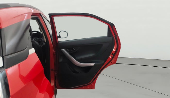 2021 Tata NEXON XMA SUNROOF PETROL, Petrol, Automatic, 43,003 km, RHS Rear Door