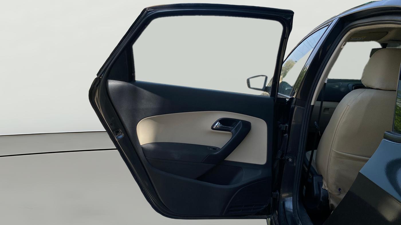 2020 Skoda Rapid 1.0 AMBITION TSI MT, Petrol, Manual, 1,27,734 km, LHS Rear Door