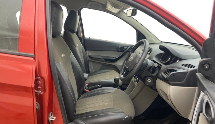 2019 Tata Tiago XZ PETROL, Petrol, Manual, 95,330 km, Right Side Front Door Cabin