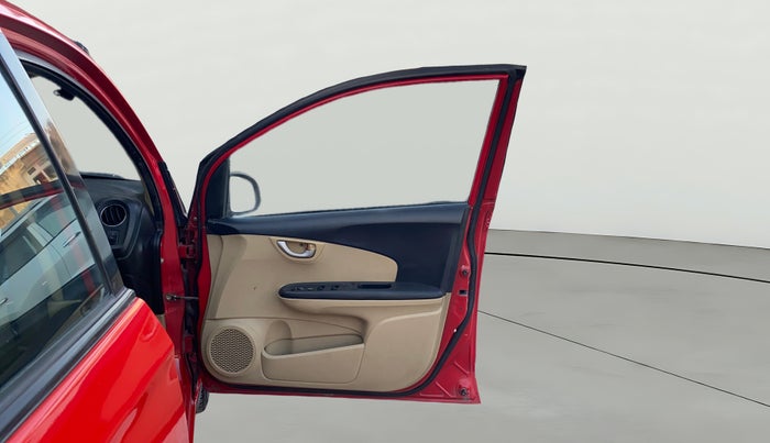 2015 Honda Brio VX MT, Petrol, Manual, 73,782 km, RHS Front Door