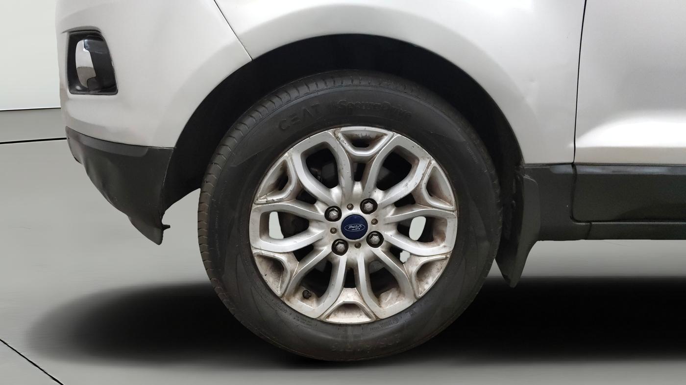 2016 Ford Ecosport TITANIUM 1.5L PETROL, Petrol, Manual, 1,22,788 km, Left Front Wheel