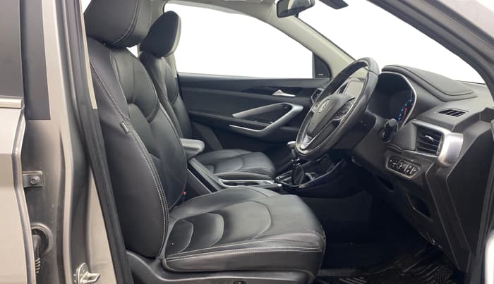 2020 MG HECTOR SHARP 2.0 DIESEL, Diesel, Manual, 88,569 km, Right Side Front Door Cabin