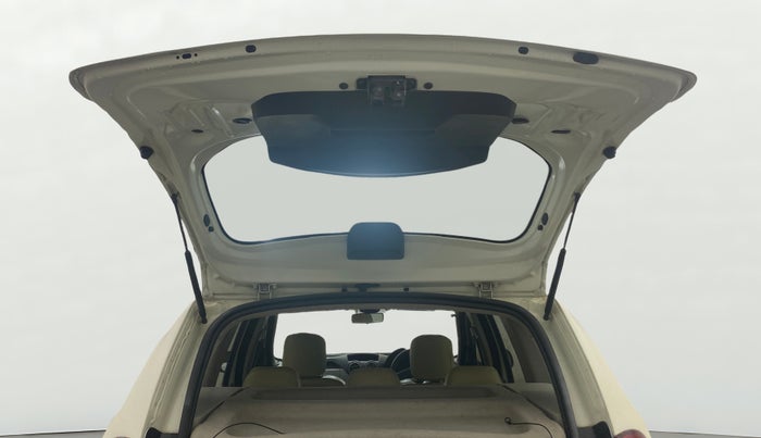 2014 Renault Duster 85 PS RXE DIESEL, Diesel, Manual, 97,110 km, Boot Door Open