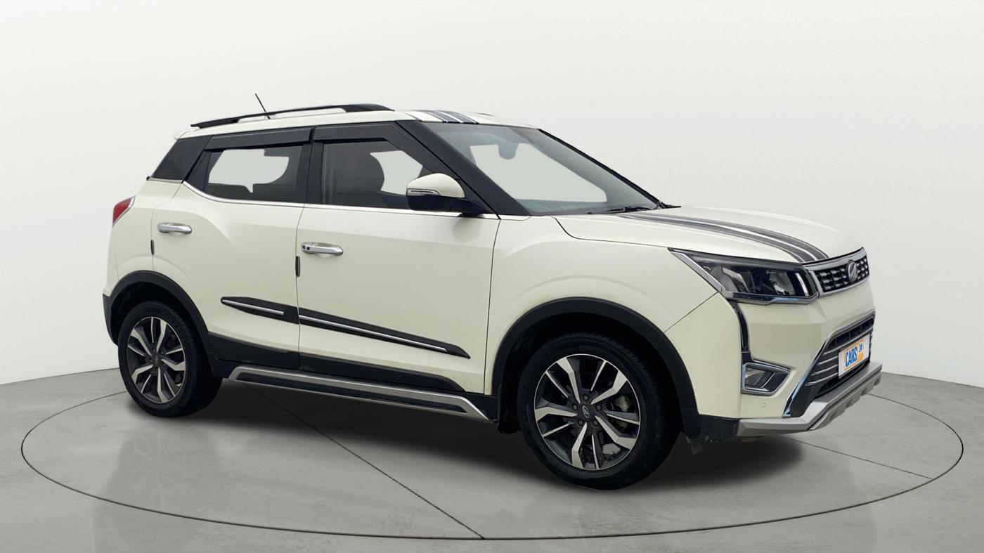 2020 Mahindra XUV300 W8 (O) 1.2 PETROL, Petrol, Manual, 34,817 km, SRP