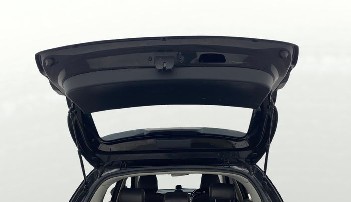 2022 MG ASTOR SHARP EX 1.5 MT, Petrol, Manual, 42,328 km, Boot Door Open