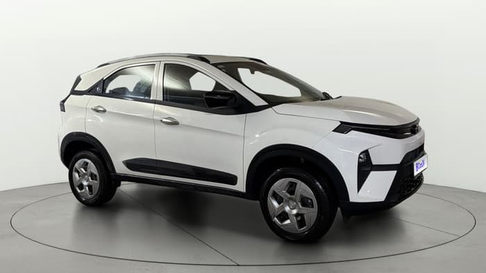 2024 Tata NEXON SMART+ SUNROOF 1.2 PETROL, Petrol, Manual, 7,526 km, Right Front Diagonal