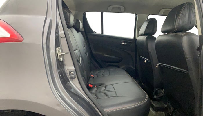 2017 Maruti Swift VXI O, Petrol, Manual, 69,453 km, Right Side Rear Door Cabin