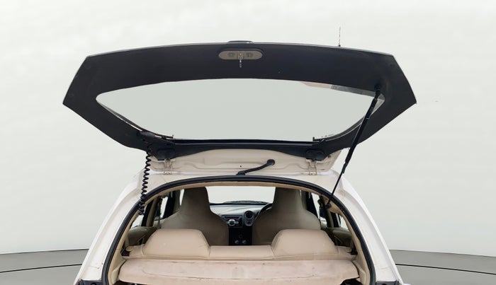 2014 Honda Brio S MT, Petrol, Manual, 37,900 km, Boot Door Open