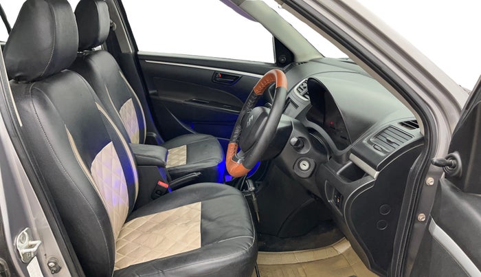 2015 Maruti Swift LXI (O), Petrol, Manual, 55,747 km, Right Side Front Door Cabin